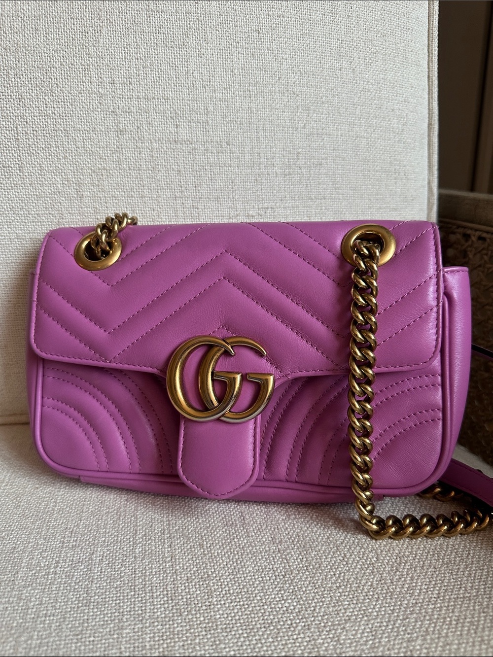 Gucci Pink Chevron Quilted Shoulder Bag with Gold Hardware